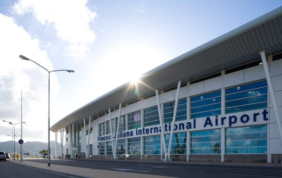 SXM Airport Pickup and Terminal Return